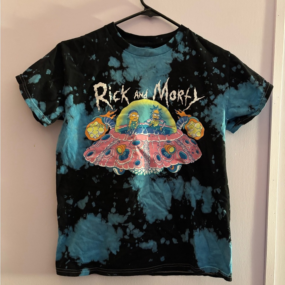 Rick & Morty shirt